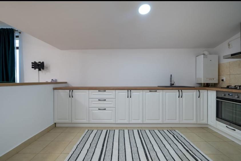 Apartament cu 2 camere decomandat în Otopeni