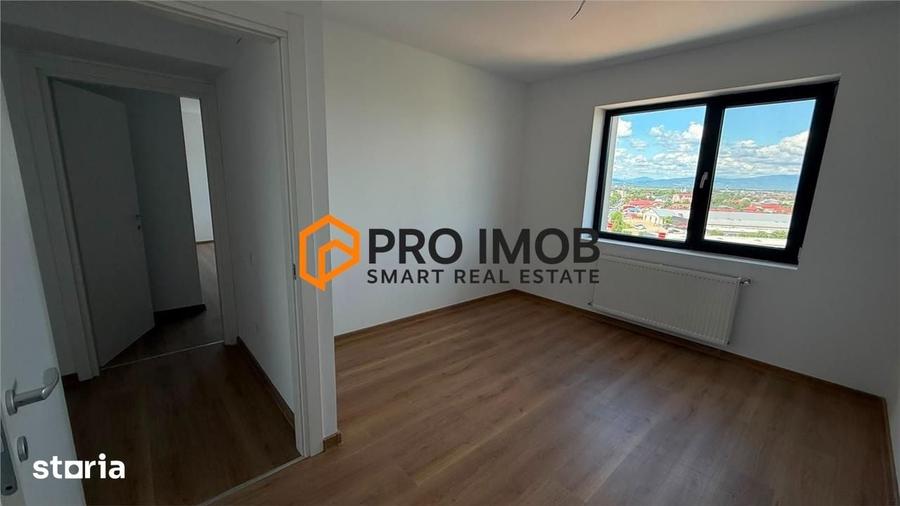 Apartament cu 3 camere decomandat în Obor