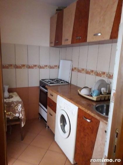 Garsonieră decomandată în Buziașului