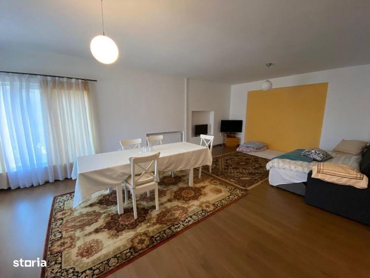 Casă cu 4 camere în Stolna