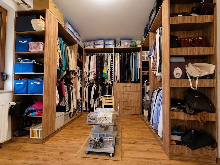 Casă cu 1 camere cu Teren 482 Mp în Sisești