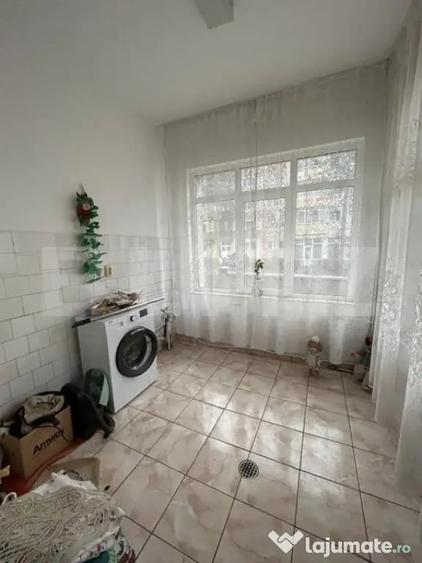 Casă cu 4 camere cu Teren 300 Mp în Burdujeni