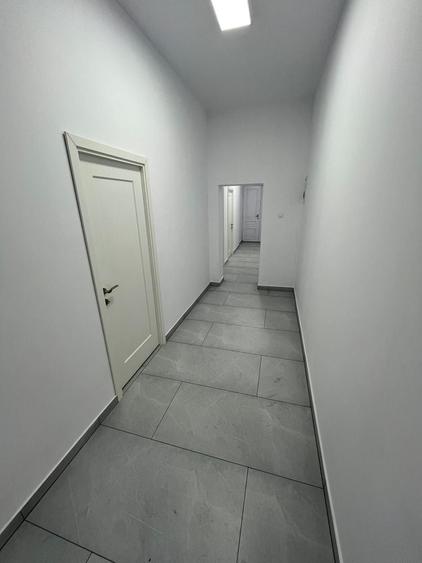 Spațiu comercial, în Central