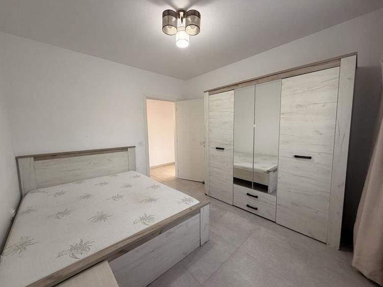 Apartament cu 2 camere decomandat în Păcurari