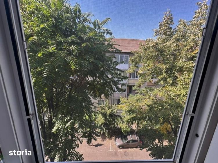 Apartament cu 2 camere semidecomandat în Rogerius