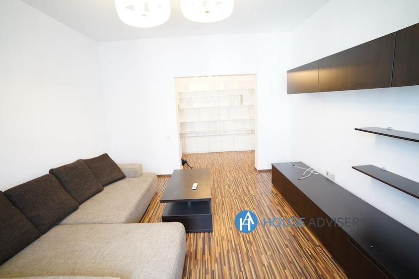Apartament cu 2 camere, mobilat în Universitate