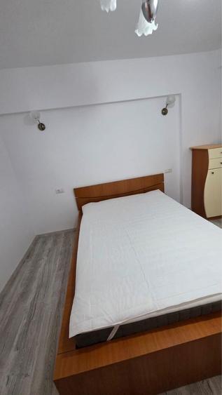Apartament cu 3 camere în Doamna Ghica