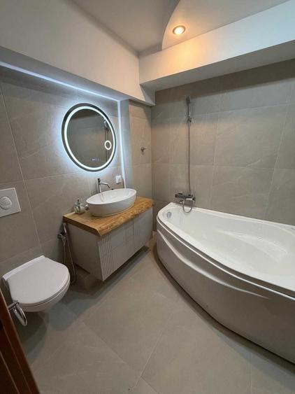 Apartament cu 3 camere semidecomandat în Corbeanca