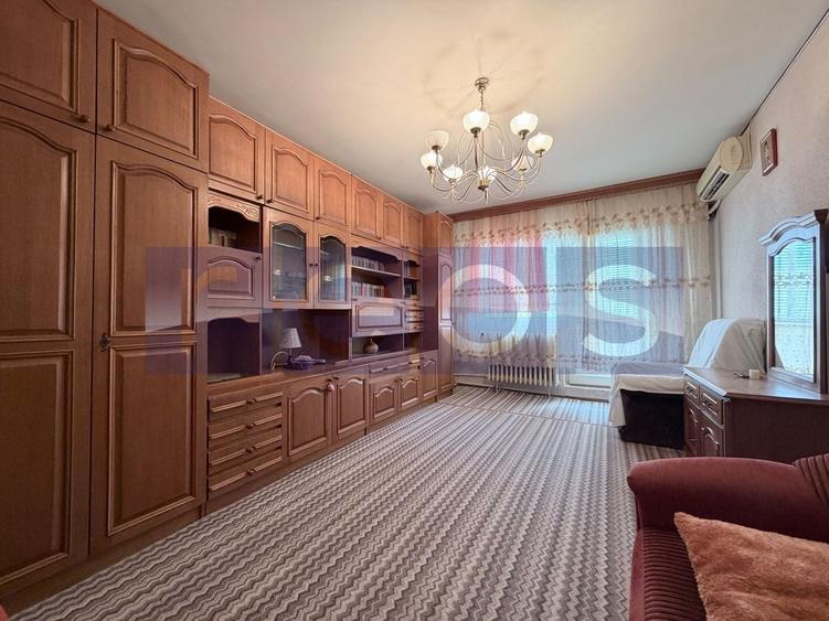Apartament cu 2 camere decomandat în Teiul Doamnei