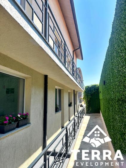 Casă cu 24 camere cu Piscina în Costinești