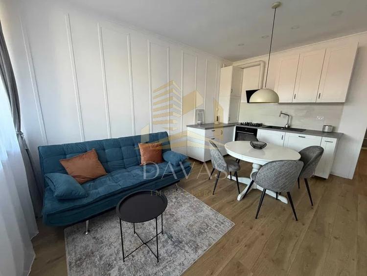 Apartament cu 2 camere semidecomandat, mobilat în Mănăștur