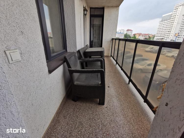 Apartament cu 4 camere în Mihai Viteazul