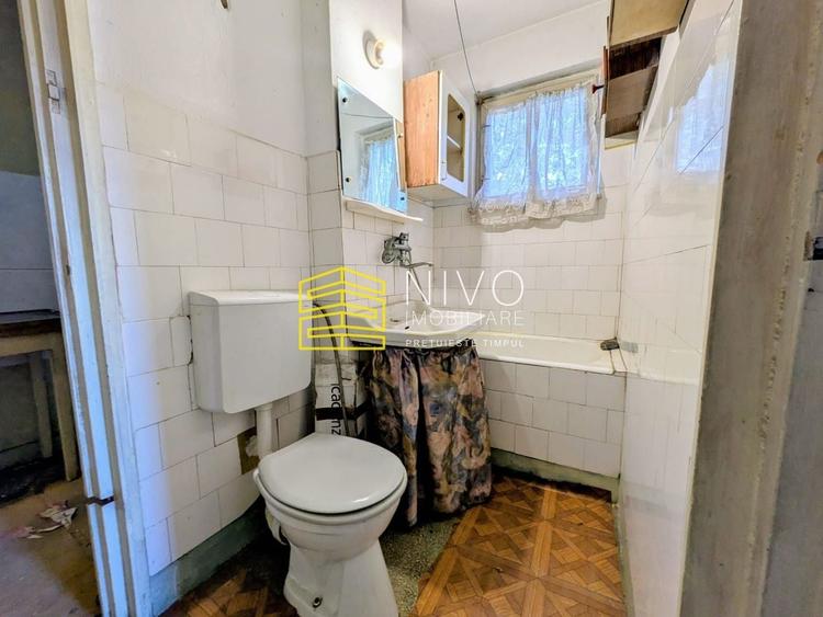 Apartament cu 3 camere semidecomandat în Budai