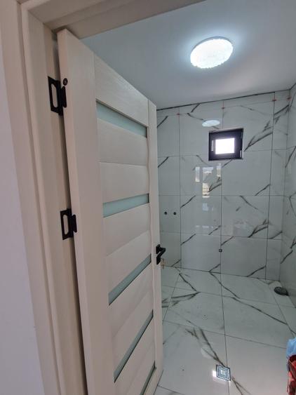 Casă cu 3 camere cu Teren 200 Mp în Lumina
