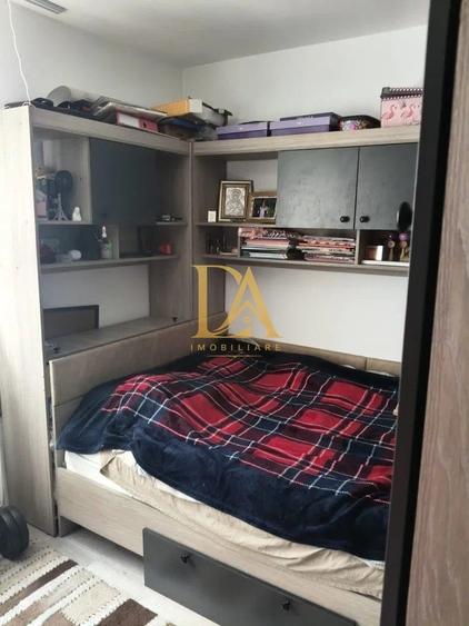 Apartament 3 camere Valea Călugărească 63 mp Etaj 3/10 - 4