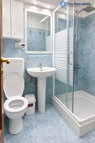 Apartament cu 3 camere în Berceni