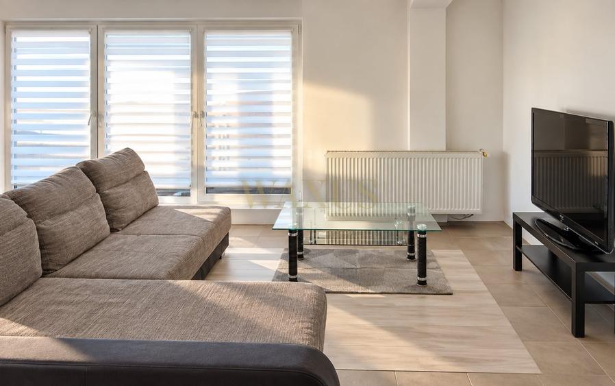 Apartament cu 2 camere semidecomandat, mobilat în Florești