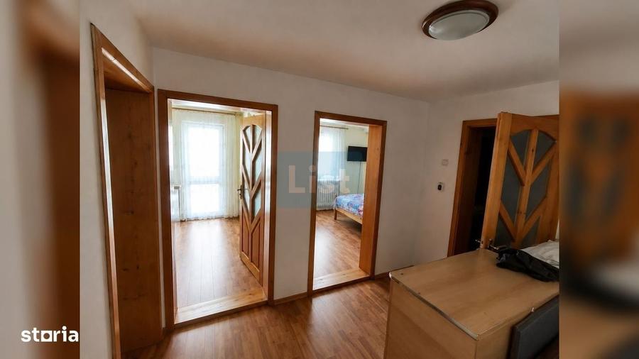 Casă cu 4 camere în Vama