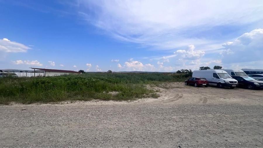 Teren de 1330 mp, în Partoș