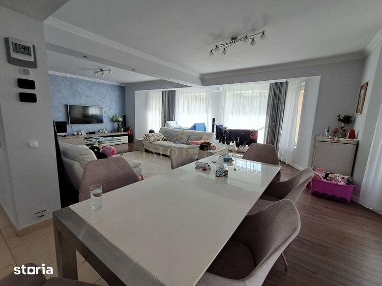 Casă cu 4 camere cu Teren 680 Mp în Gruia