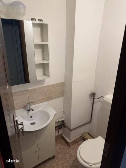 Apartament cu 3 camere în Racovița