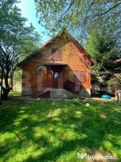 Casă cu 4 camere cu Teren 600 Mp în Predeluț