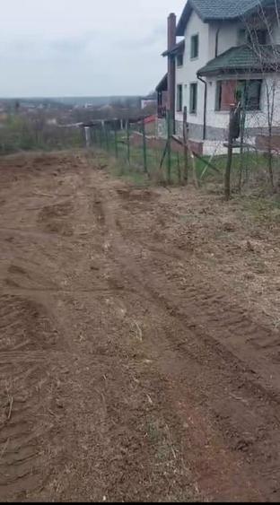 Teren Construcții intravilan de 900 mp, în Comana