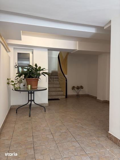 Apartament cu 4 camere în Cotroceni