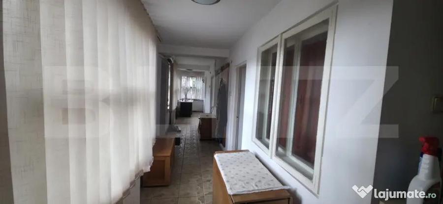 Casă cu 3 camere cu Teren 400 Mp în Central