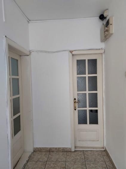 Apartament cu 2 camere decomandat, mobilat în Decebal