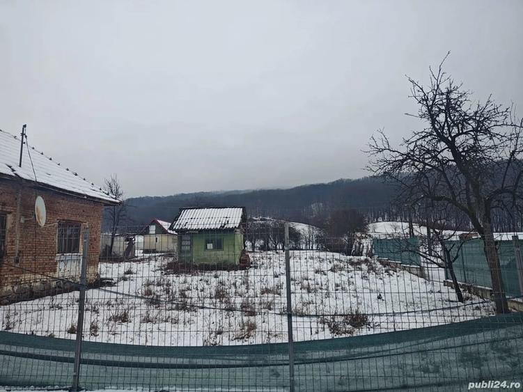 Teren de 2635 mp, în Dăești