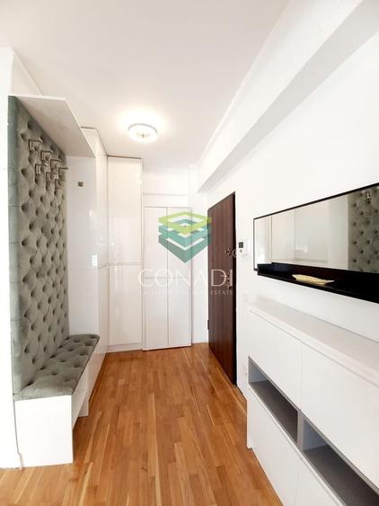 Apartament cu 3 camere semidecomandat, mobilat în Aviației