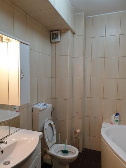 Direct proprietar,etaj 1 ,liber,3camere ,2bai,centrala in condensare,ga - 4