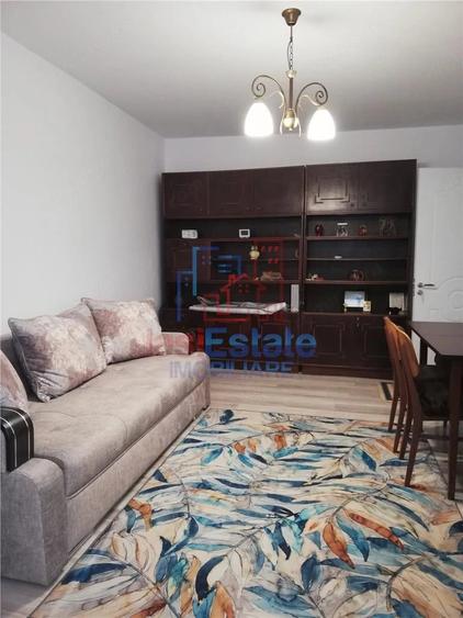 Apartament cu 2 camere decomandat în Filiași