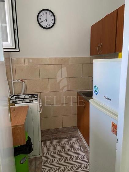 Garsoniera în zona CERNEI - 5