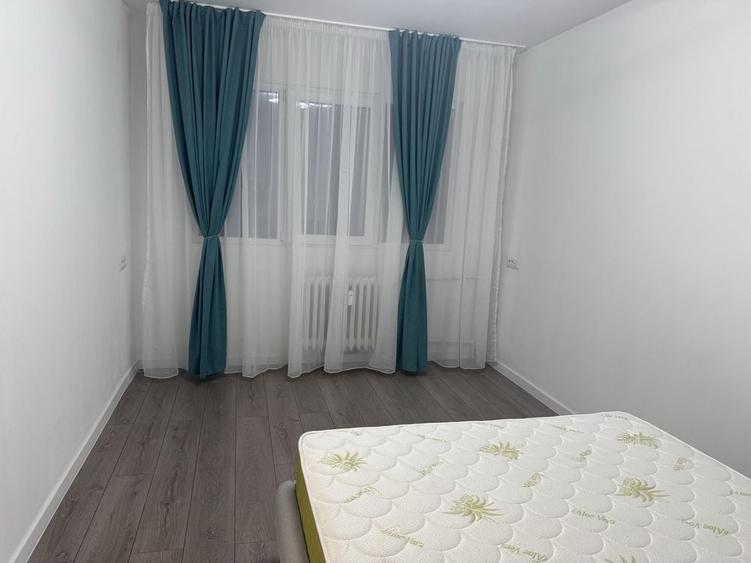 Apartament cu 2 camere în Podu Roș
