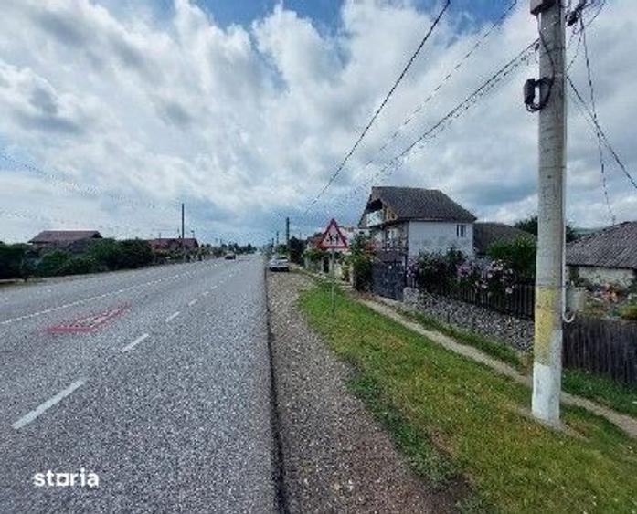 Casă cu 6 camere cu Teren 692 Mp în Nicolae Bălcescu