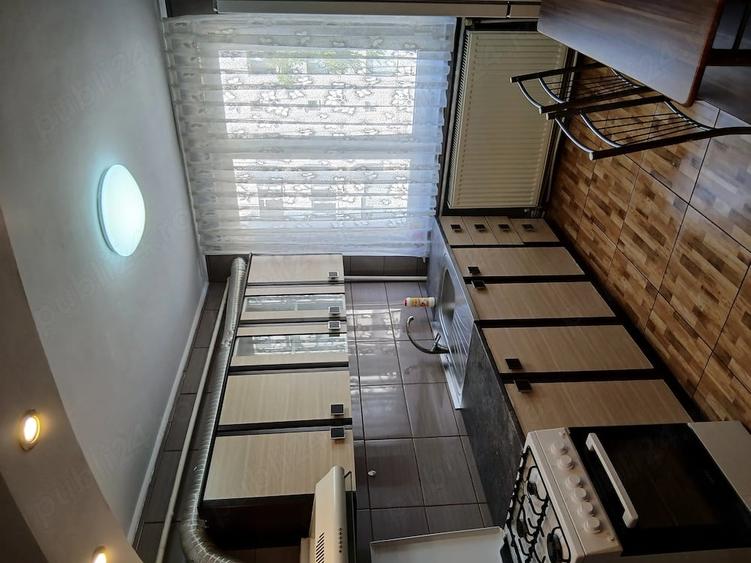 Apartament cu 2 camere decomandat în Precista