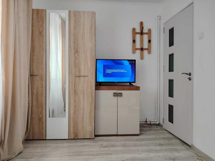 Apartament cu 2 camere decomandat în Ostroveni