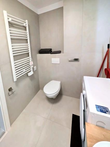 Apartament cu 2 camere, mobilat în Mărăști
