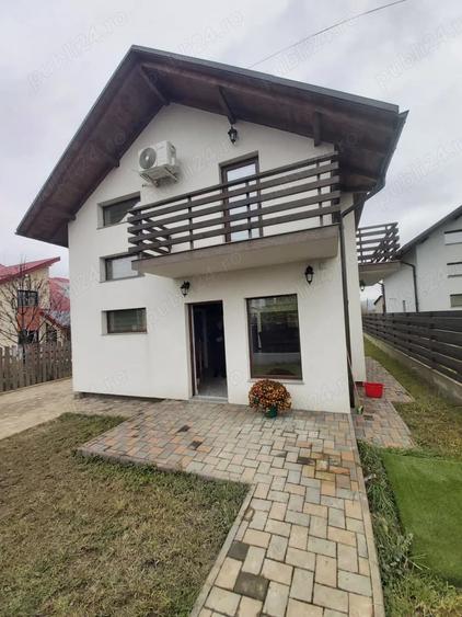Casă cu 4 camere cu Teren 336 Mp în Bucium
