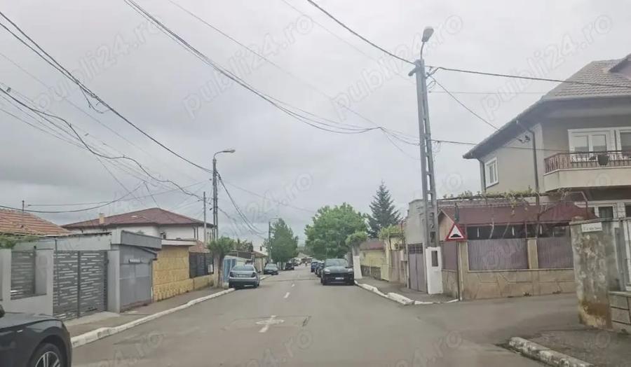Teren de 1000 mp, în Palazu Mare