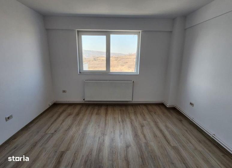 Apartament cu 2 camere decomandat în Bucium
