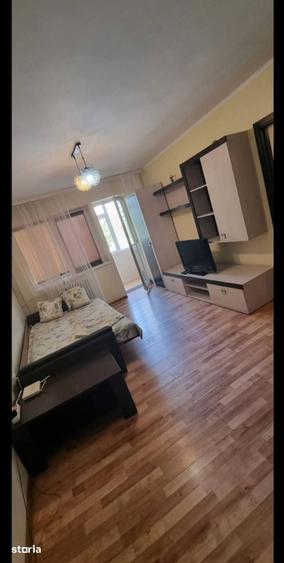 Apartament cu 2 camere decomandat în Faleza Nord