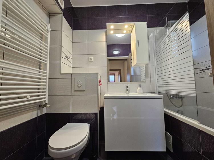 Apartament cu 2 camere semidecomandat în Brâncoveanu