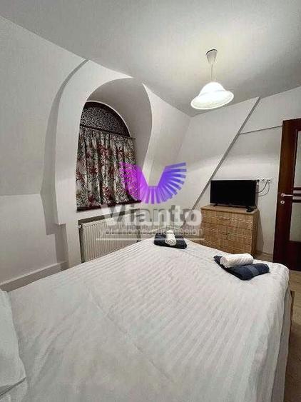 Apartament cu 3 camere decomandat, mobilat în Central