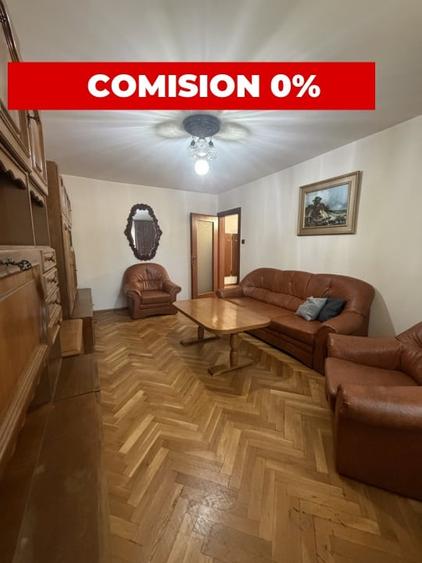Apartament cu 3 camere decomandat, mobilat în Aradului