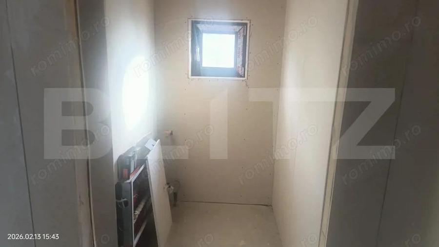 Casa de vazare, 108 mp, zona Vest - 1