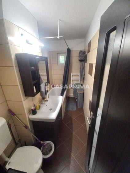 Apartament cu 2 camere decomandat, mobilat în Frumoasa