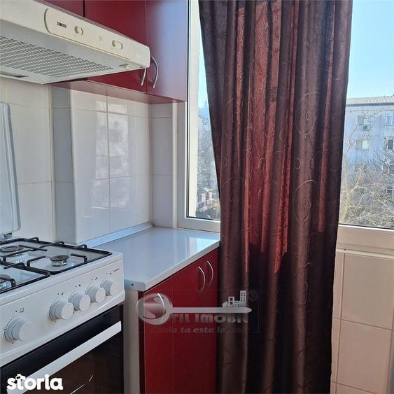 Apartament cu 2 camere decomandat, mobilat în Galata